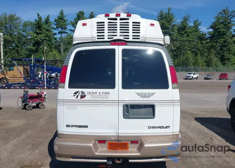 2001 Chevrolet Express из США, поврежденный, VIN 1GCHG39R211228515